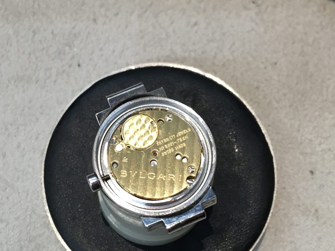 BVLGARIの腕時計 電池交換 金額 山梨県