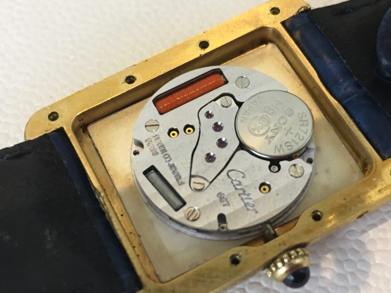 カルティエ腕時計の電池交換