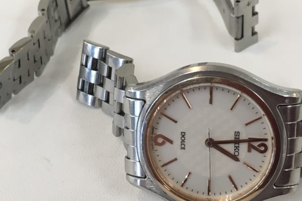 SEIKO DOLCE 腕時計のベルト修理